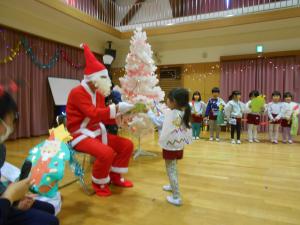 5歳児サンタさんにもらったよ