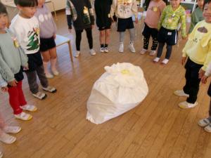 ひまわり組プレゼントがあったよ