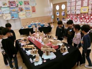 作品展をご案内