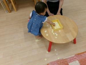 0歳児　遊び