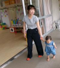 0歳児　お散歩
