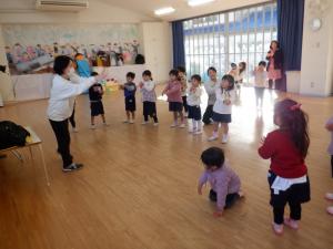 とんとんとんひげじいさん