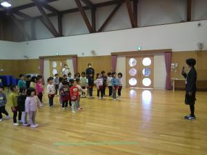 終業式に参加しています