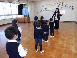 佐保幼　二学期終業式二