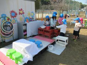 レストランごっこの準備