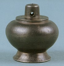 銅製壷形分銅