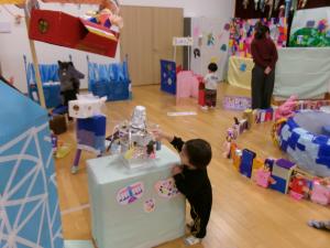 【ひよこ組】５歳児作品展見学