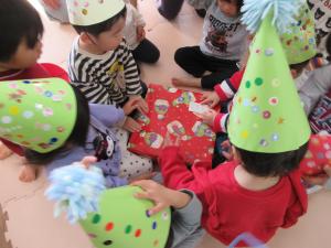 プレゼントをもらっています