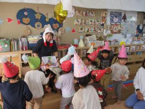 プレゼントをもらっています。