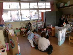 保育室遊び