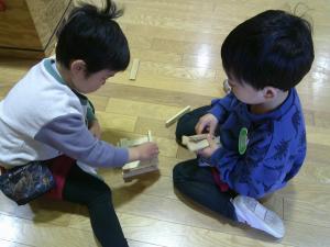 友達と一緒につくろうとしています