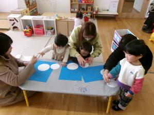 【ひよこ組】雪だるま製作