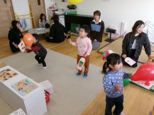 【りす組】風船羽子板