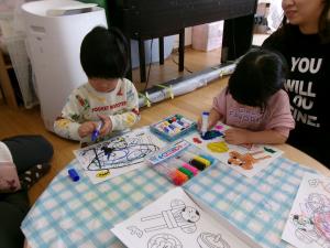 【りす組】お正月塗り絵