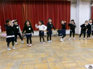 みんなで踊ろう