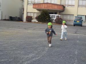 かけあしを頑張る子ども達