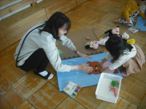 クマをつくっているところ