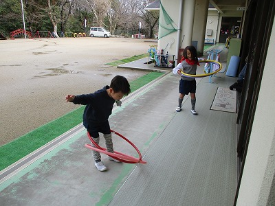 フープ遊びの画像1