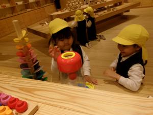 コロコロって転がるよ