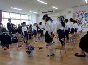 お別れの言葉と歌