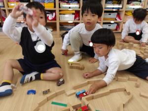 積み木も楽しいな