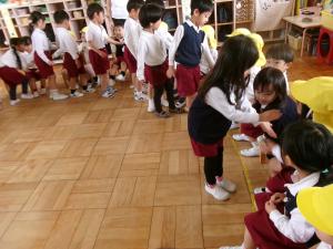 ハイタッチをして、会を終了しました