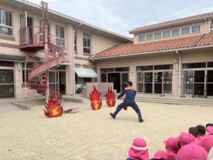 職員による見本