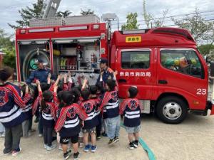 隊員への質問風景