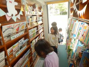 バスの中の様子