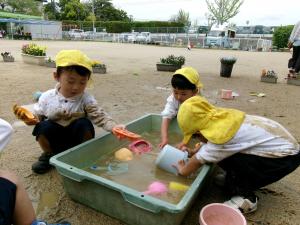 泥遊び