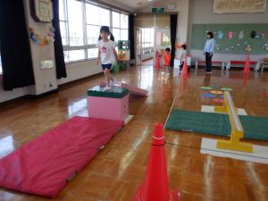 佐保幼　5月のびのびクラブ６