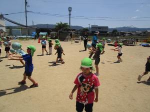 サッカー３