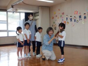 佐保幼　バイオリン演奏４