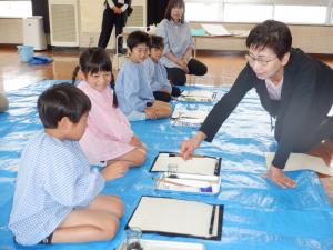 佐保幼　習字で遊ぼう6月