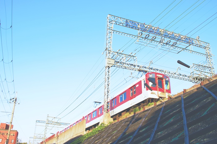 近鉄電車(富雄駅)