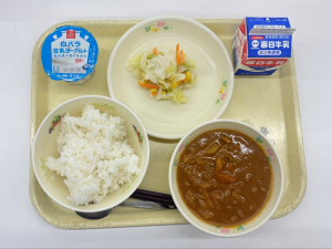 ポークカレー(中学校)
