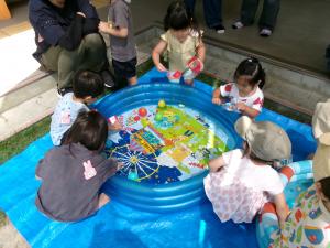 2歳児　水遊び