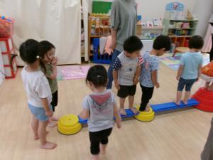 2歳児　アスレチック遊び2