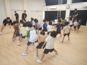 ボール転がし