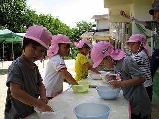 しゃぼん玉遊びの画像2