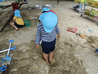 砂場遊びの画像6