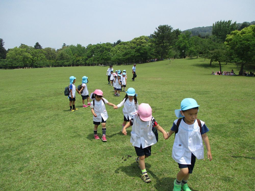 広場歩く