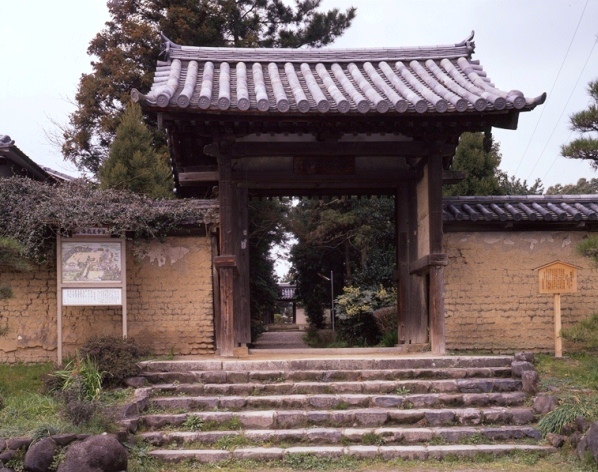 海竜王寺表門の画像