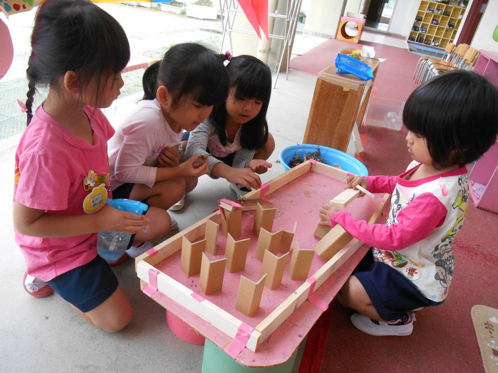 5月2日（水曜日）「ダンゴ虫の遊園地を作ろう」の画像1