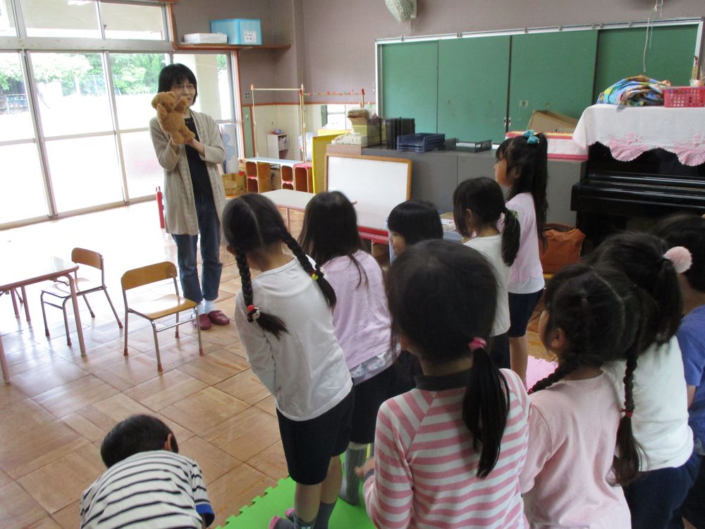 5月8日（火曜日）意識することや言葉で伝えることと心の育ちについて「そこ、手伝って！ありがとう！」の画像3