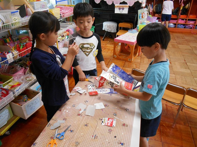 9月26日（水曜日）「ザリガニがやってきた！どうやって触るの？おうちも作ろう！」の画像3
