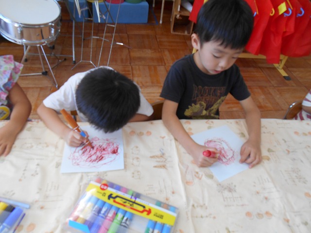 10月1日（月曜日）「応援できるように、チームの旗を作ろう」の画像1