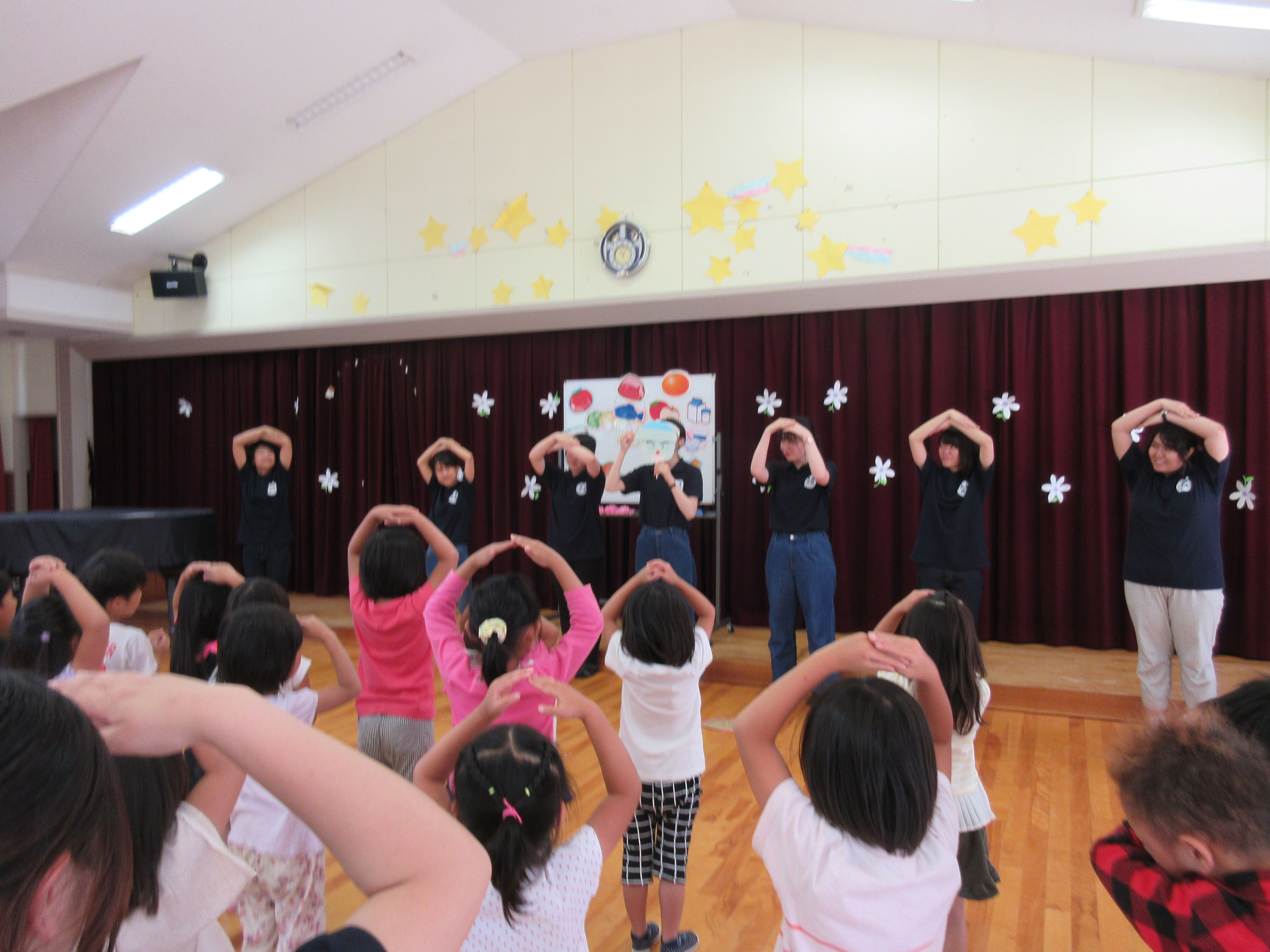 食物栄養コースの学生さんとの画像2