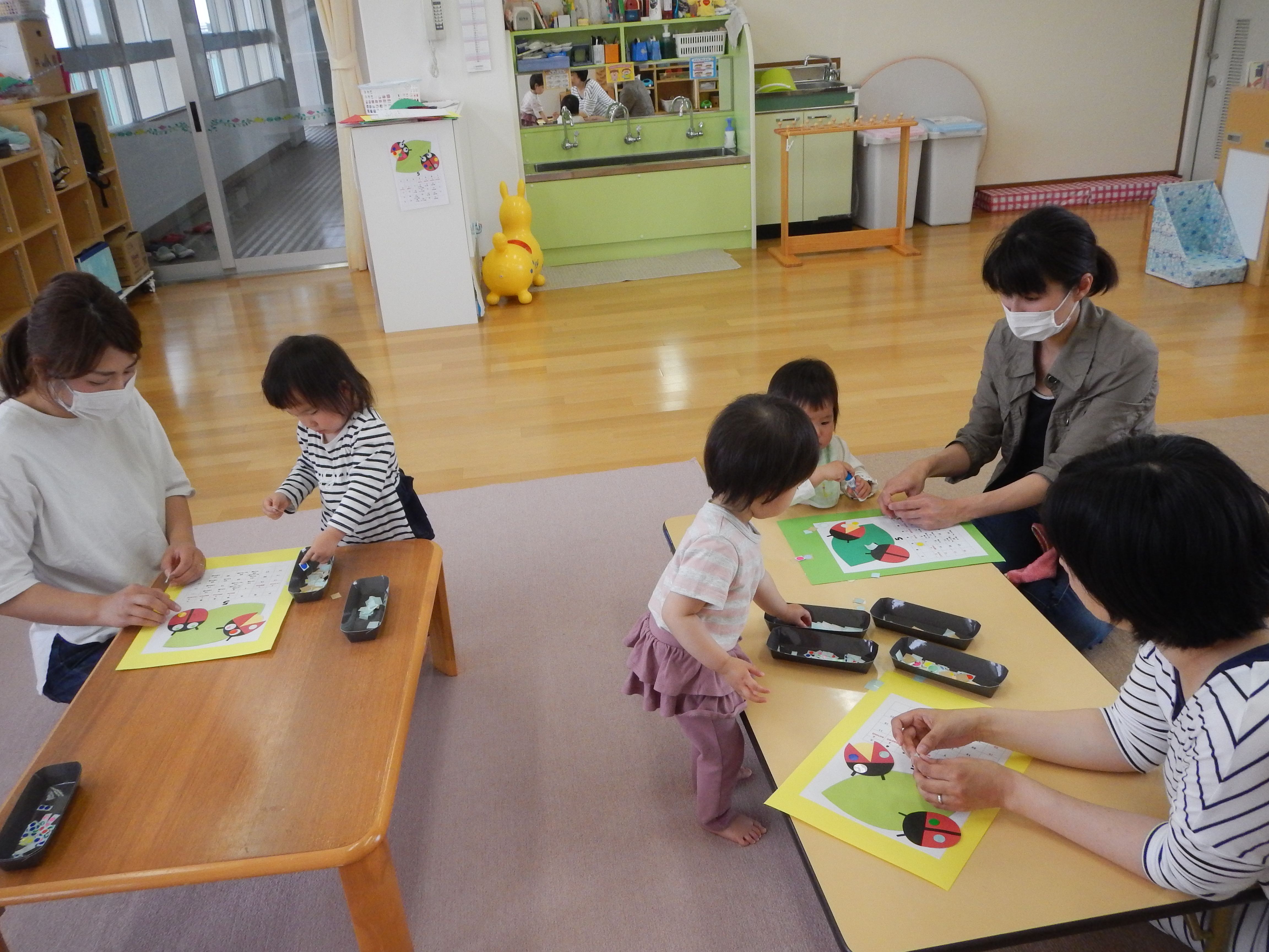 親子でカレンダーづくり