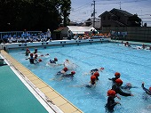 6月25日小学校のプールを見に行きましたの画像4
